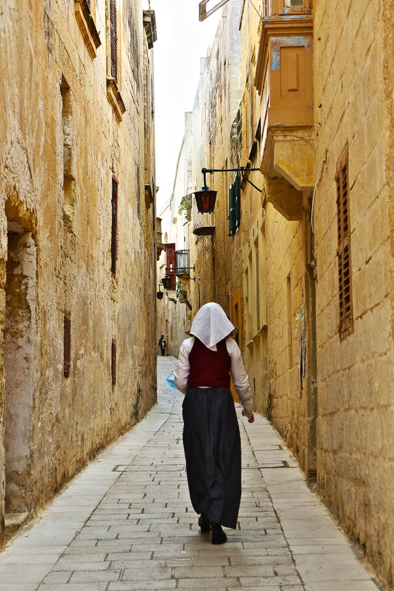 Mdina, Malta alley.jpg