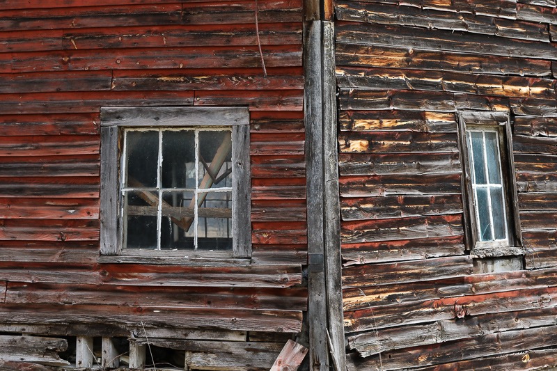 Barn corner, Wilmington, NY
